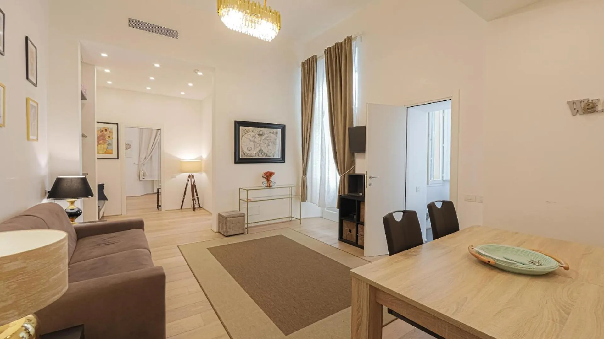 Apt Deluxe In The Heart Of City Florence 0*,  Italy